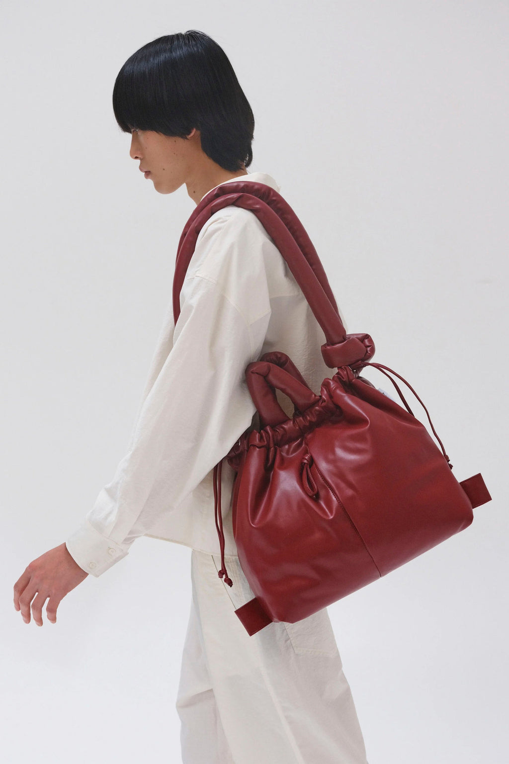 ÖLEND - ONA VEGAN LEATHER - CHERRY RED