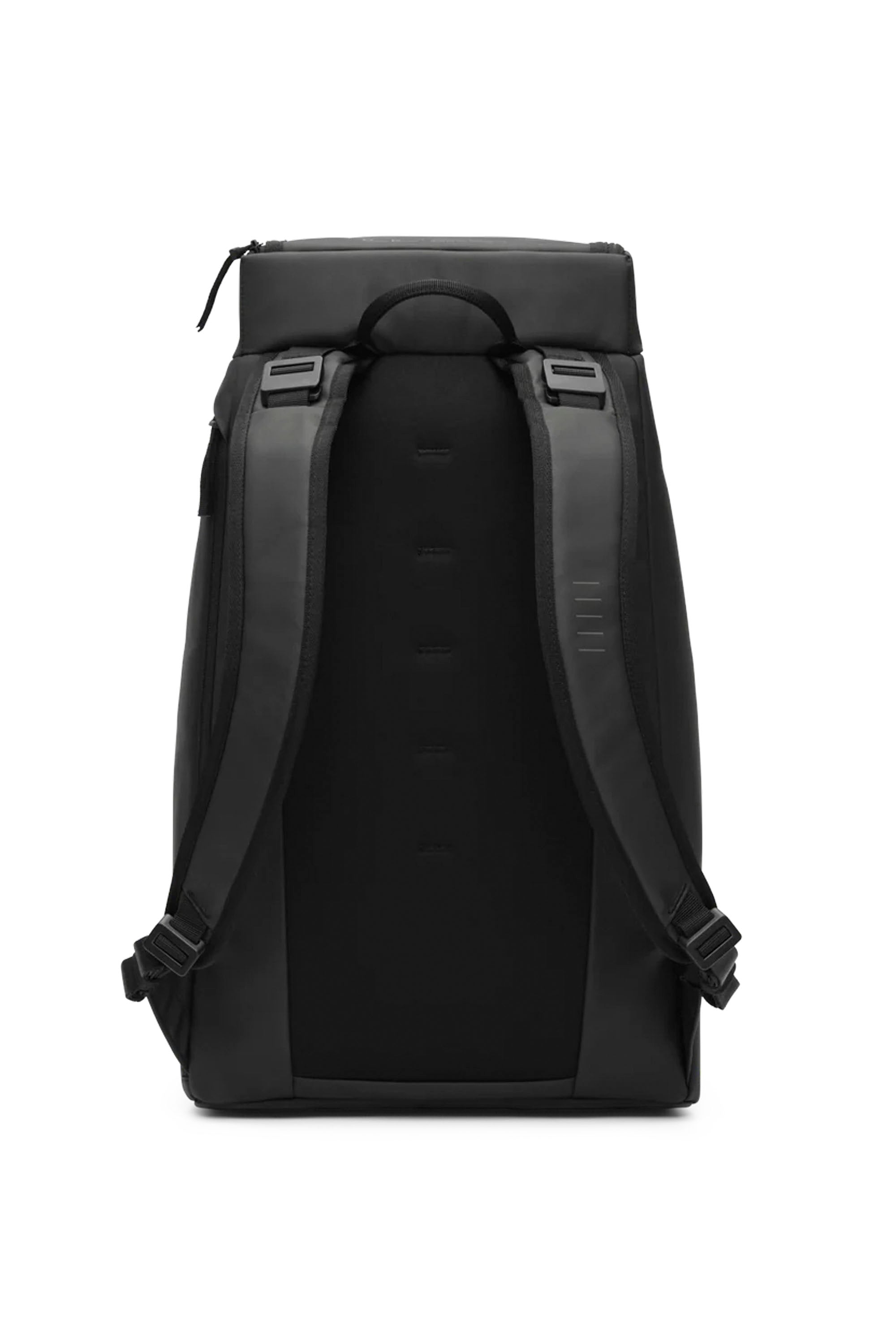 Db - HUGGER BACKPACK - 30L - BLACK OUT
