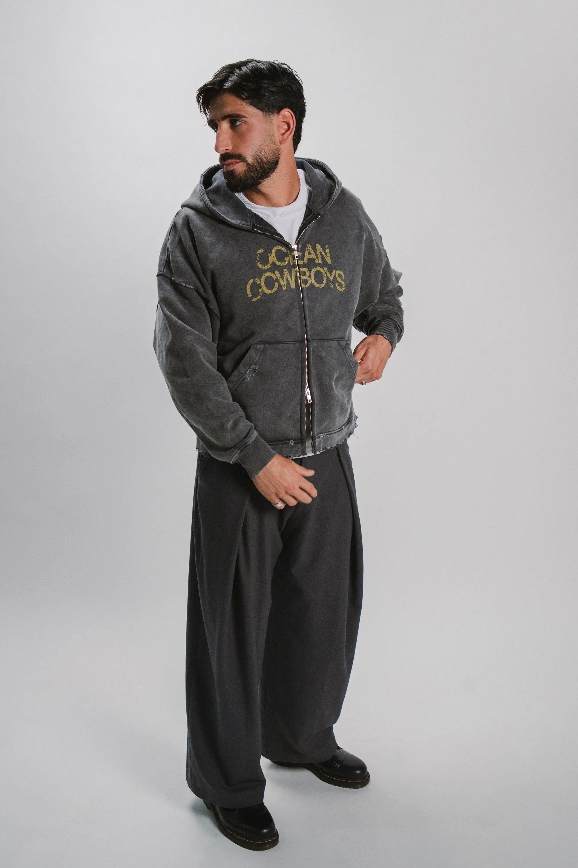 CUCO BOARD CLUB - RIDERS COVE HOODIE