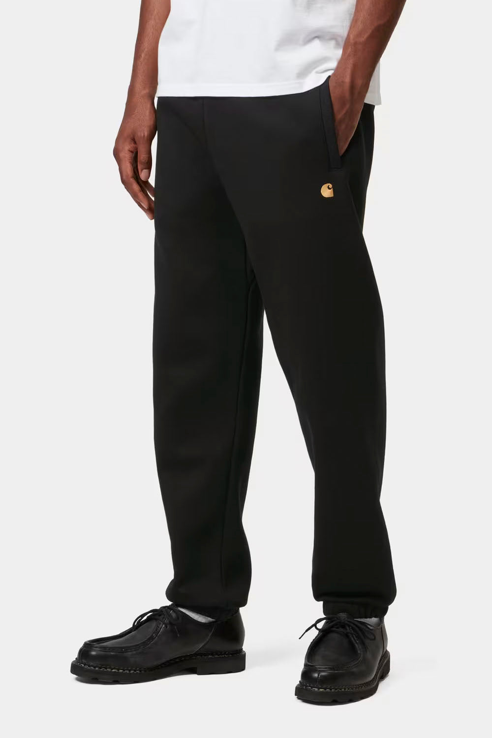 CARHARTT WIP - CHASE SWEAT PANT - BLACK
