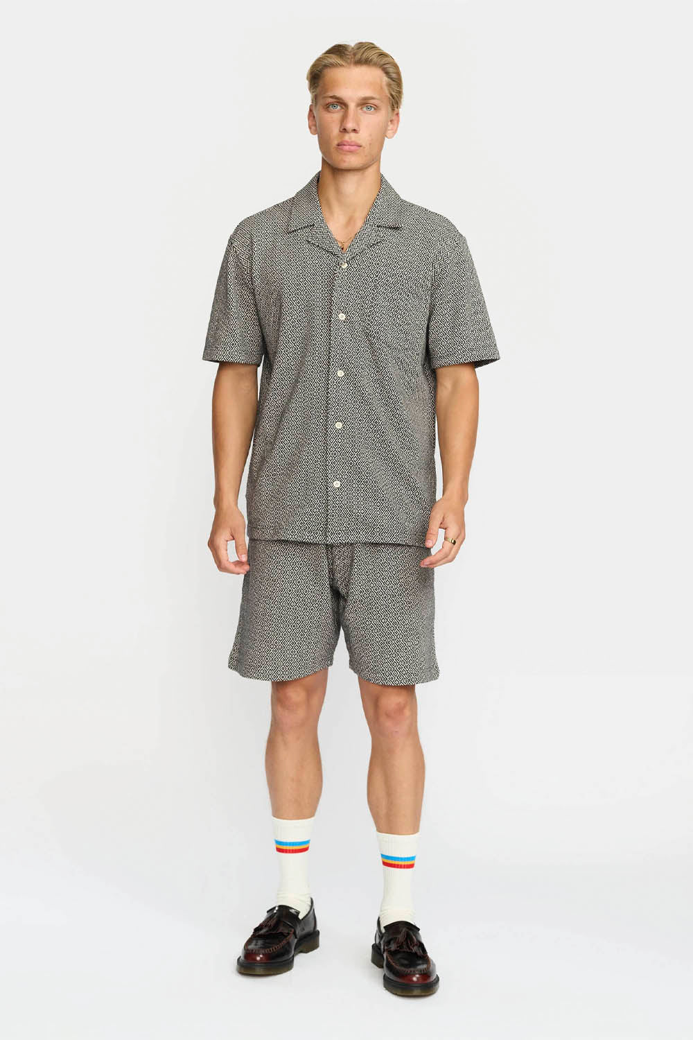 REVOLUTION - JACQUARD CUBAN SHIRT - BLACK