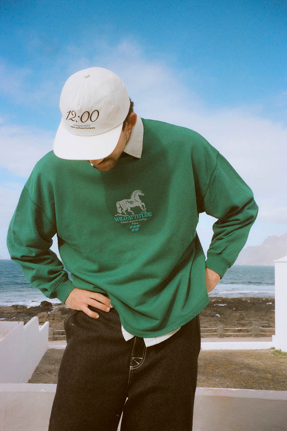 PUKAS - WILD ATTITUDE CREWNECK