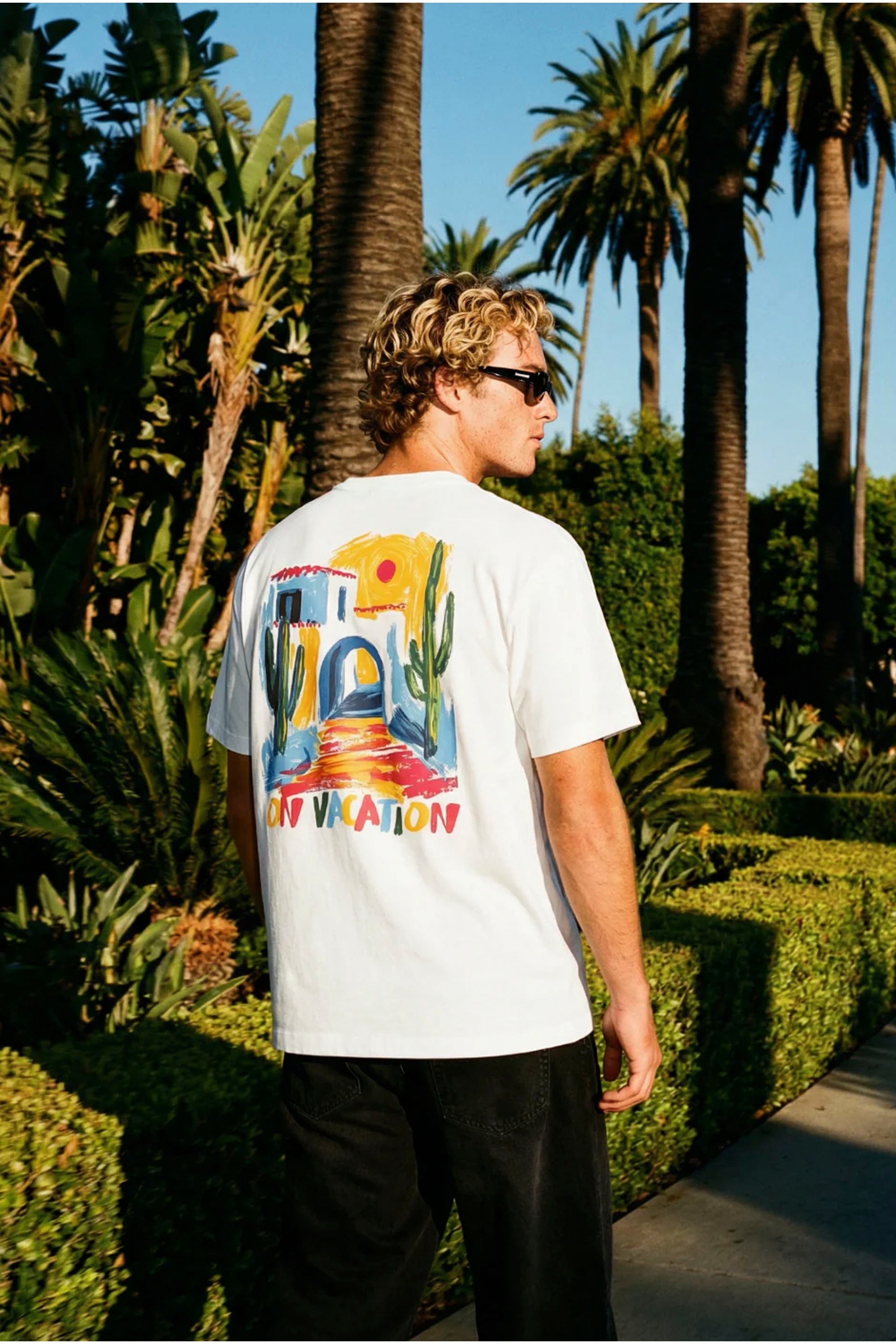 ON VACATION - MEXICO T-SHIRT