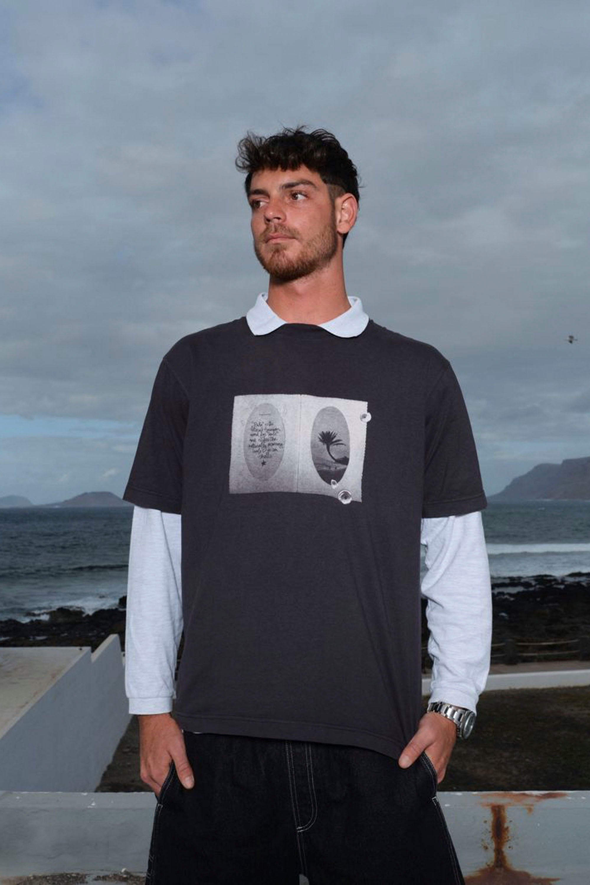 PUKAS - ISLAND HOLIDAYS TEE