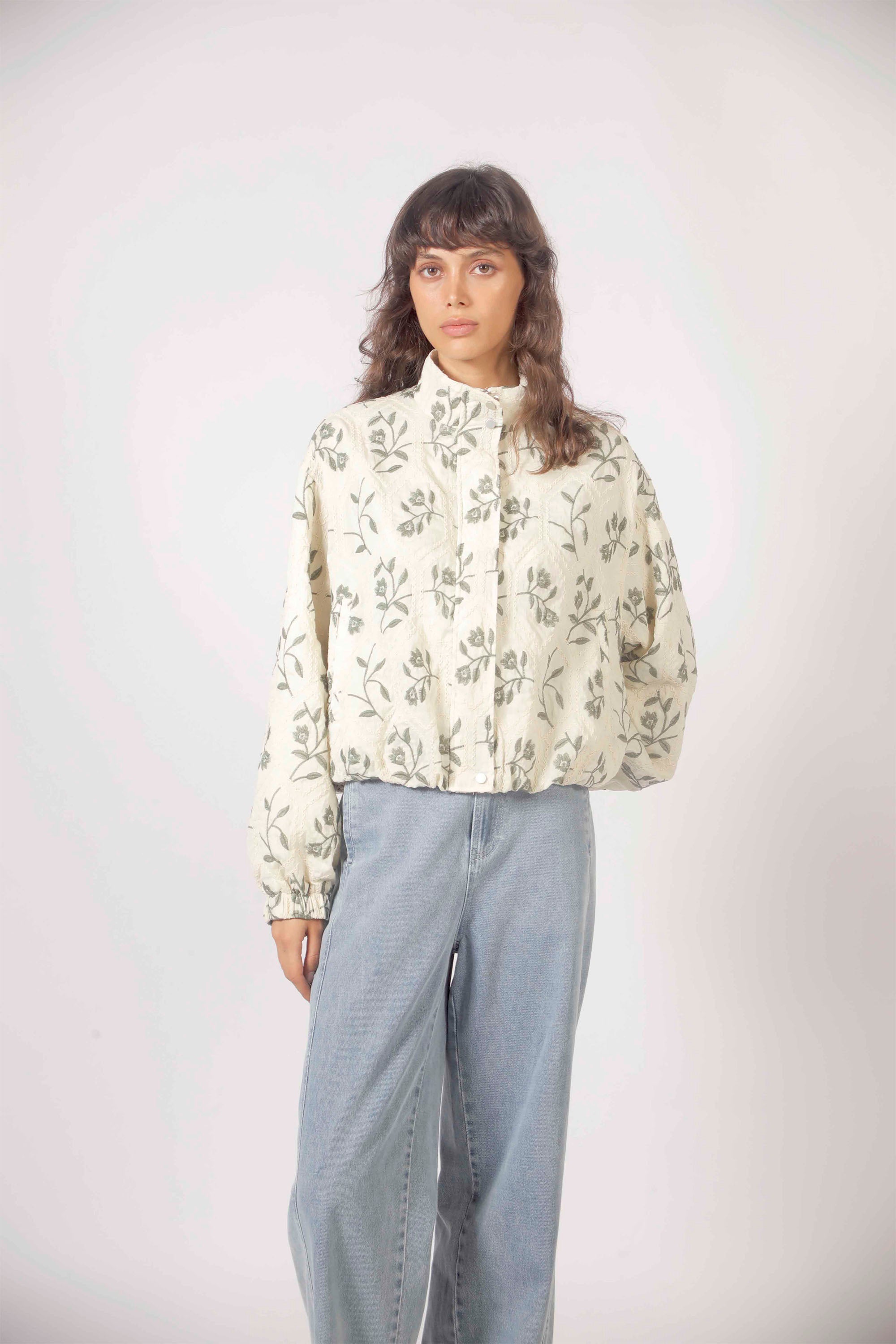 THE KORNER - EMBROIDERED FLOWERS JACKET