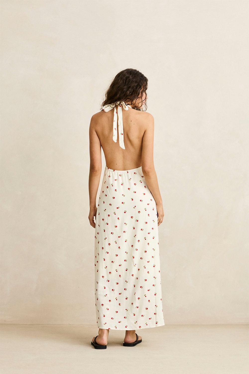 RHYTHM - MILA FLORAL HALTER NECK MAXI DRESS