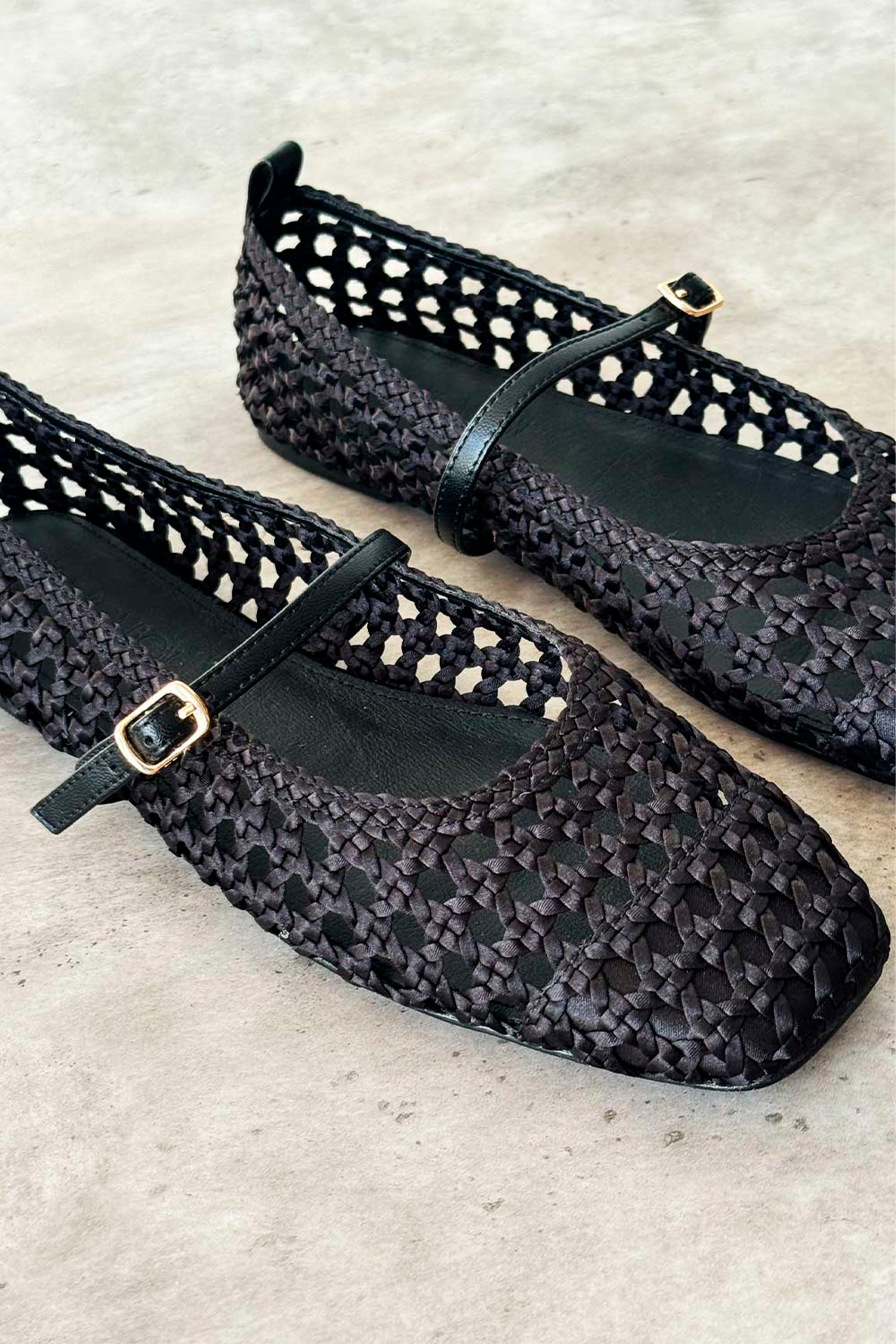MUS & BOMBON - AROA SHOE - NEGRO