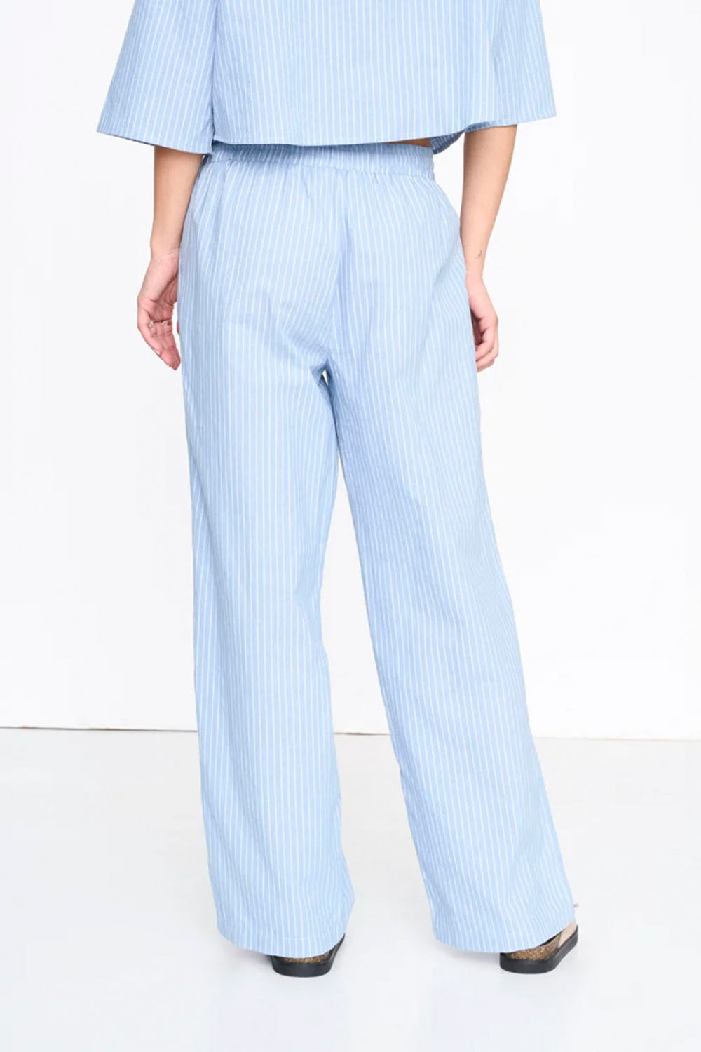 24COLOURS - STRIPED BLUE PANTS