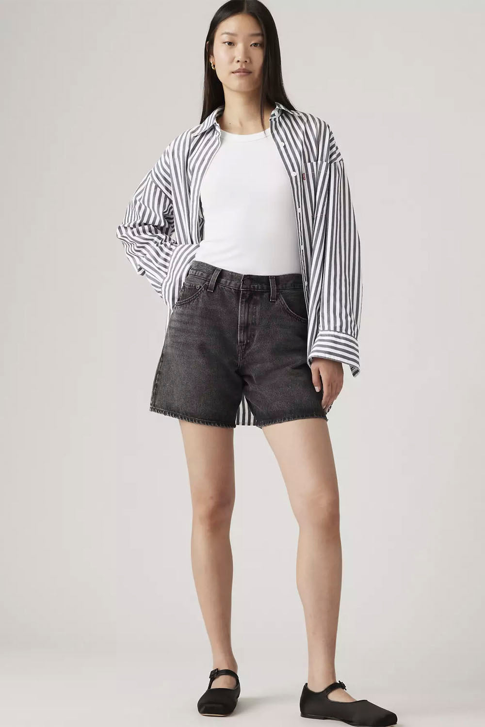 LEVIS - HIGH BAGGY SHORT - WHERES MY PHONE