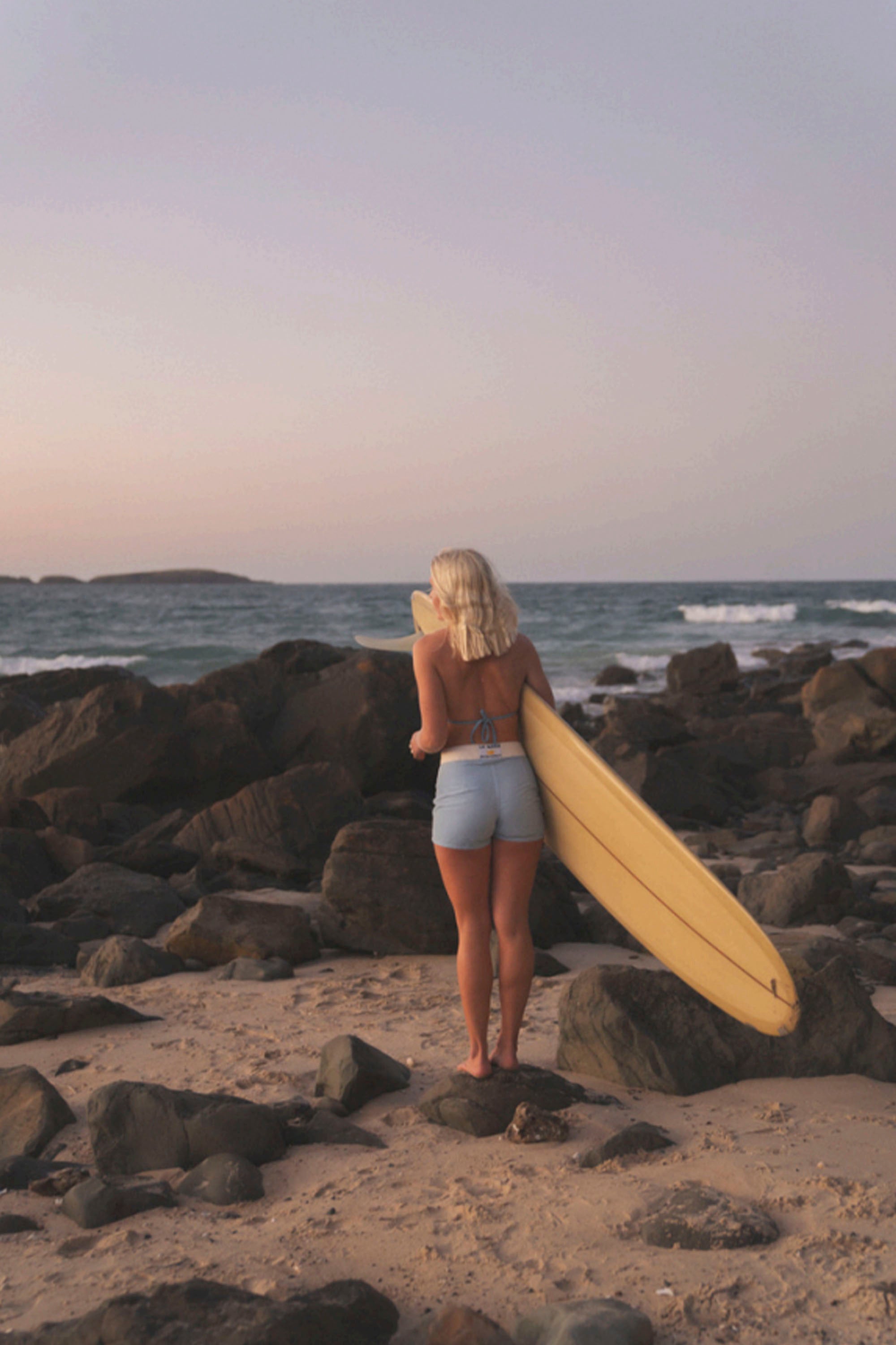 LA REINA BOARDSHORTS - BLUE SKY BOARDSHORT - WOMAN
