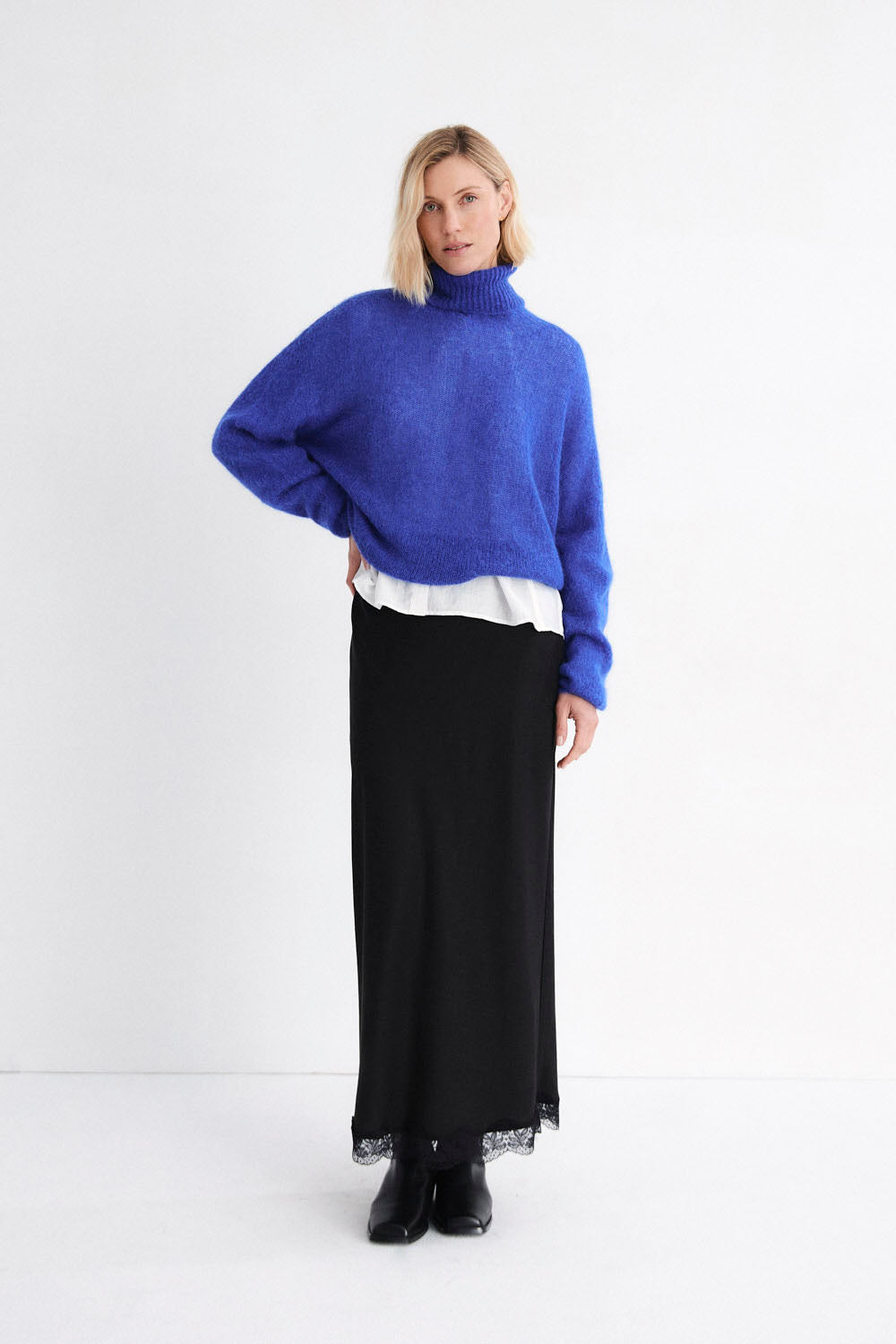 MUS & BOMBON - DIVIN MIDI LACE SKIRT