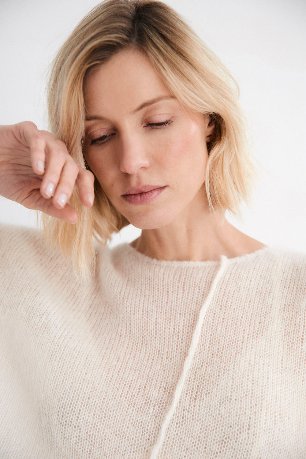 MUS & BOMBON - LUMEN SWEATER - OFF WHITE