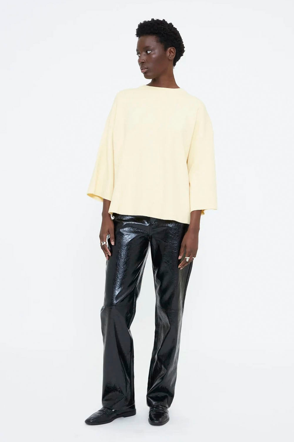 WILD PONY - LIGHT YELLOW SHORT SLEEVE SWEATER