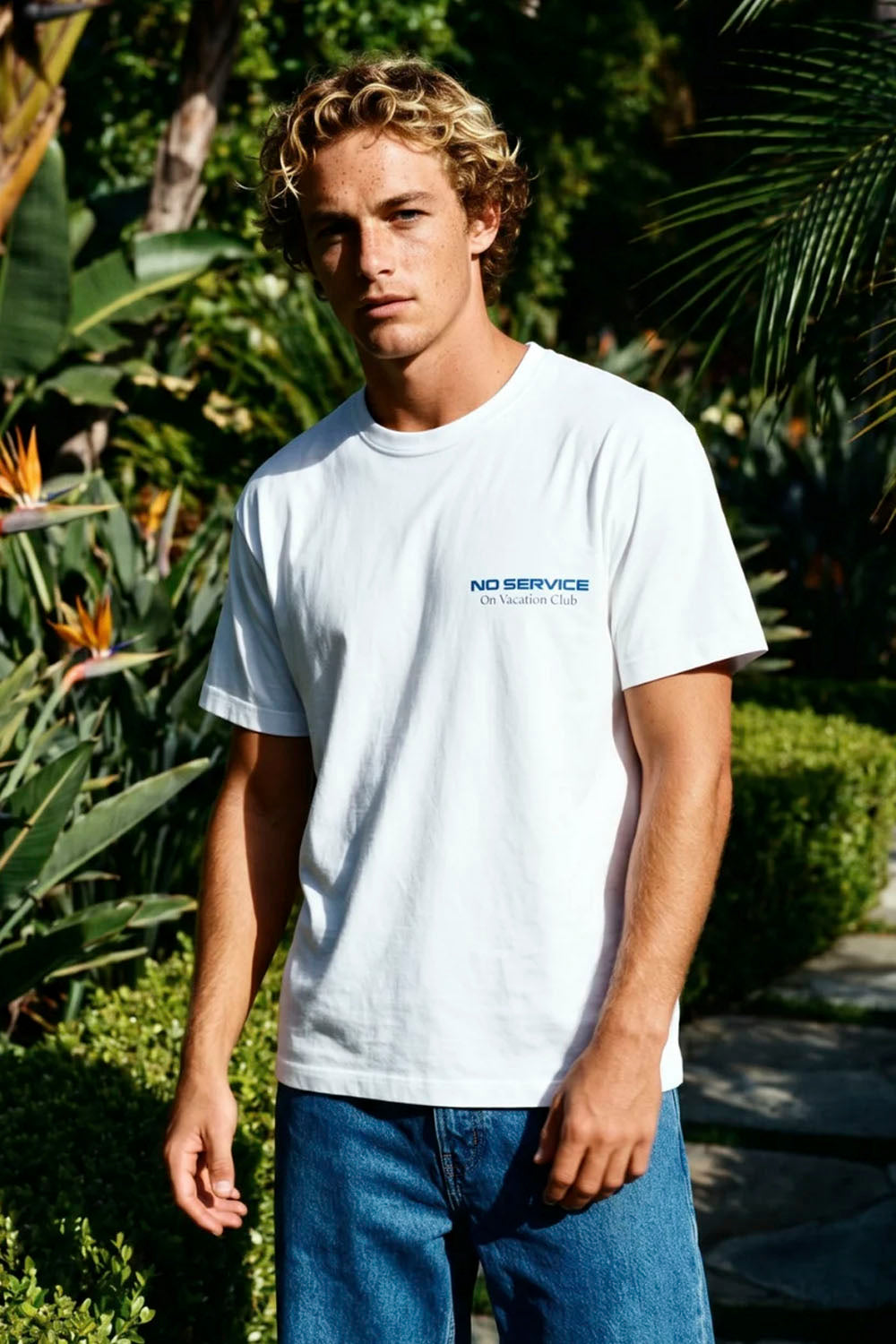 ON VACATION - NO SERVICE T-SHIRT
