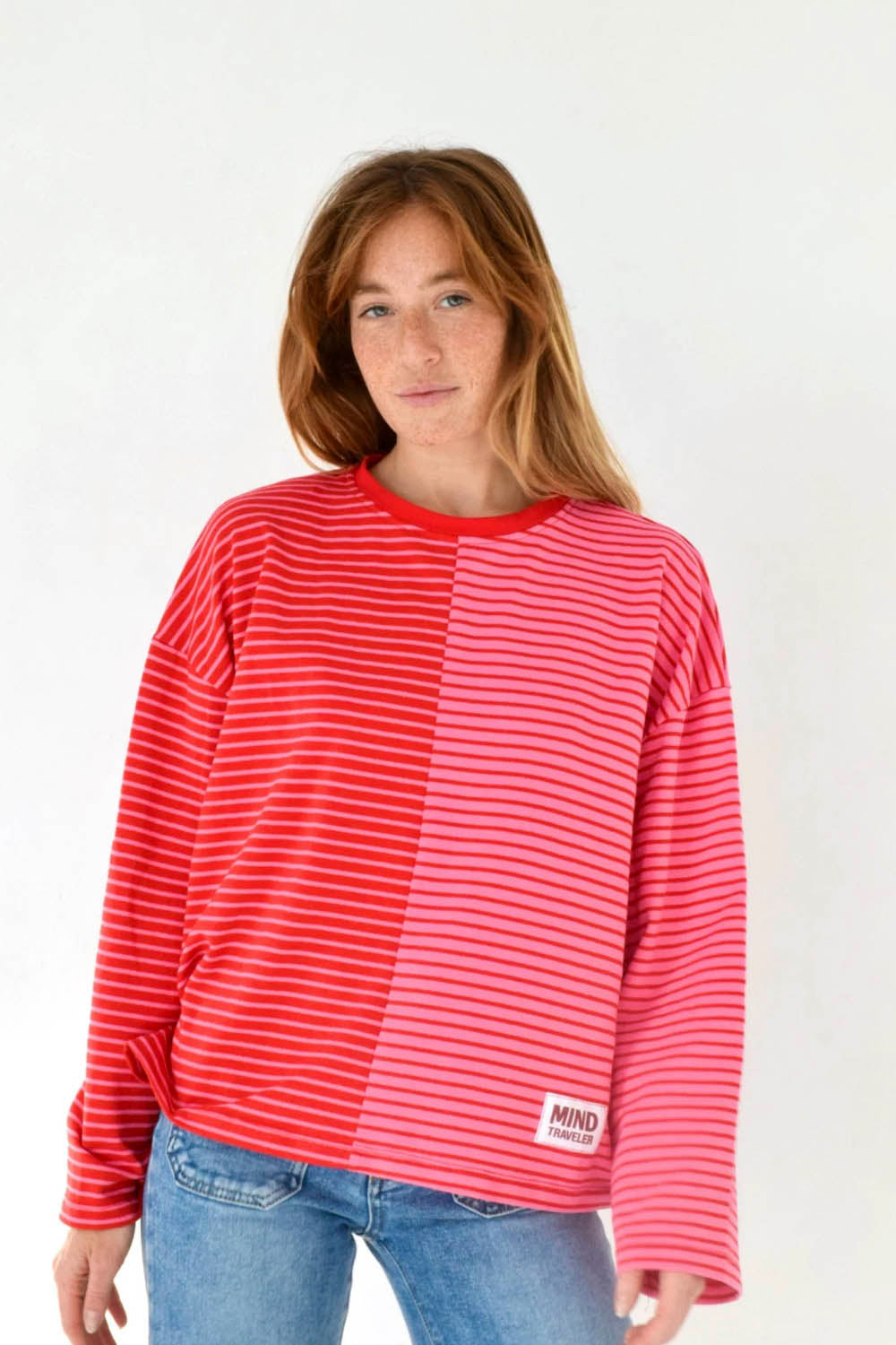 MIND TRAVELER BCN - MARIONA LONG SLEEVE TEE - RED PINK