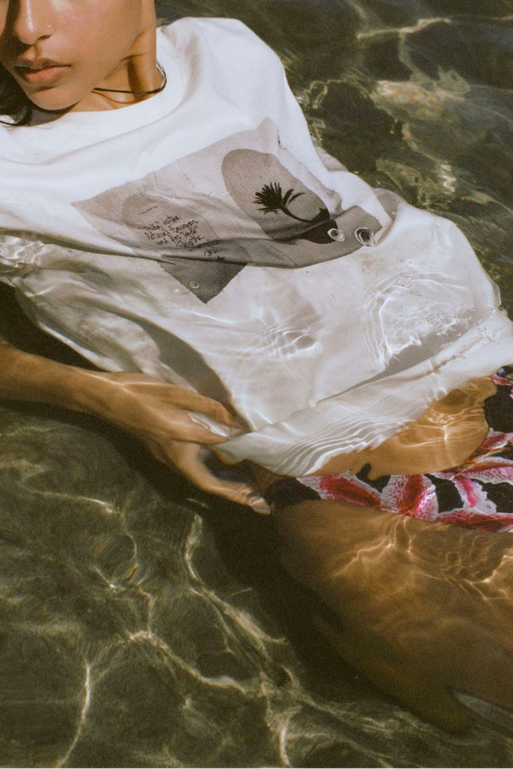 PUKAS - ISLAND HOLIDAYS TEE