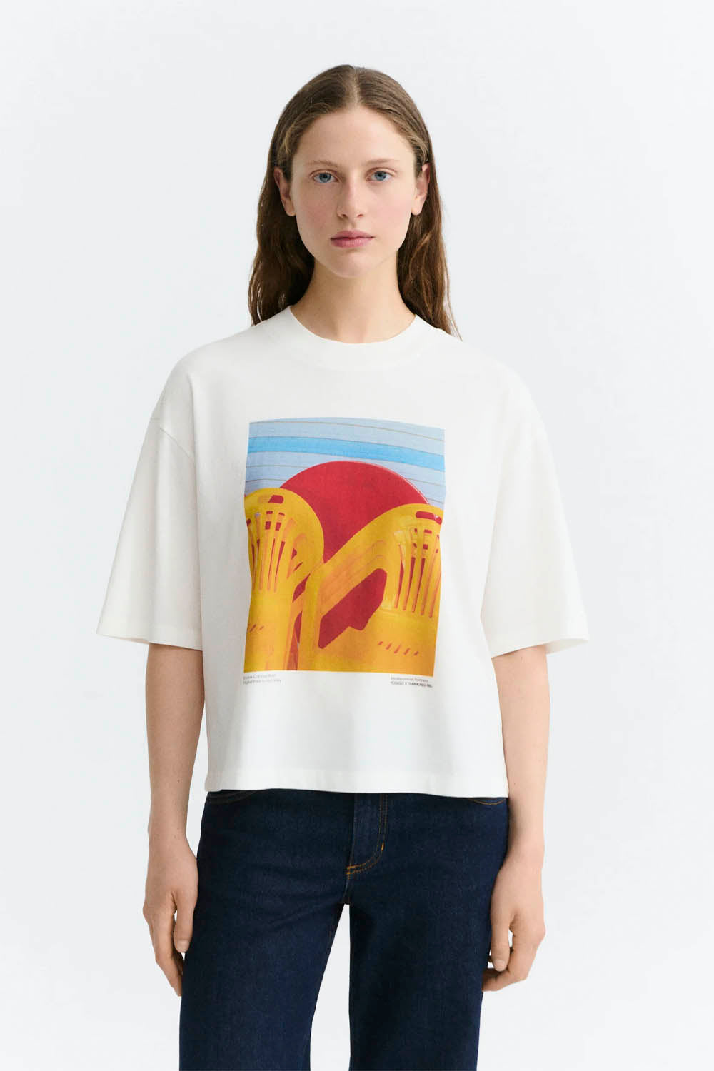 THINKING MU - LENA TEE - YOSIGO CHAIR